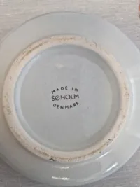 Diverse militære vægskjold