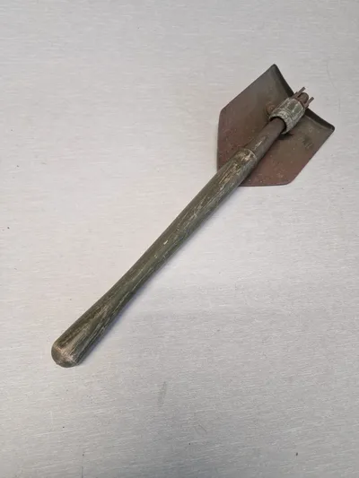 Dansk militær feltspade - ex amerikansk