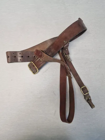Originalt M/23 bælte m. skrårem
