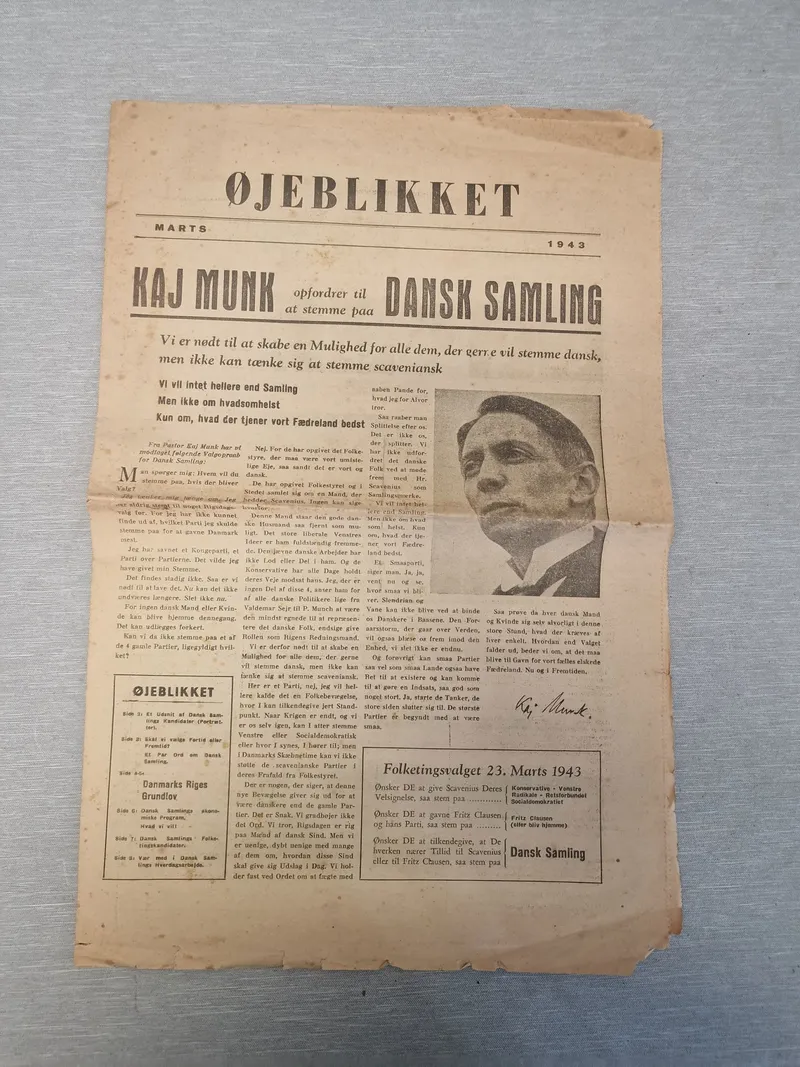 Original dansk krigs avis med skriv om Kaj Munk
