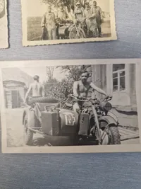 Originale tyske fotos af soldater med motorcykel