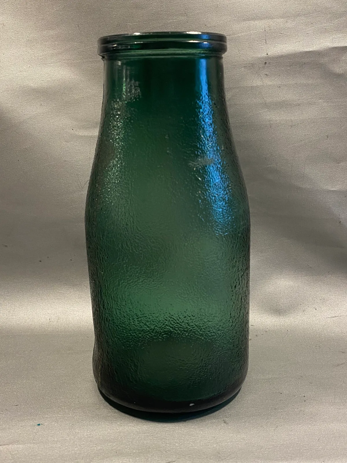 Original tysk Wehrmacht syltekrukke (Normal konserves) er afbilledet på side 96 i bogen   Rations of the german Wehrmacht in World war II