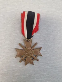 Originalt KVK 2 med sværd