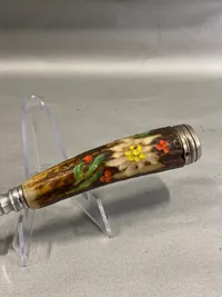 Kniv fra tiden omkring ww2 med Edelweis på grebet