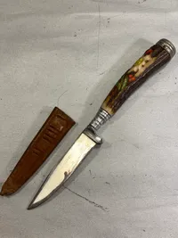 Kniv fra tiden omkring ww2 med Edelweis på grebet