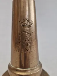 Original tung milepæl ( 2 kg ) som brevpresse