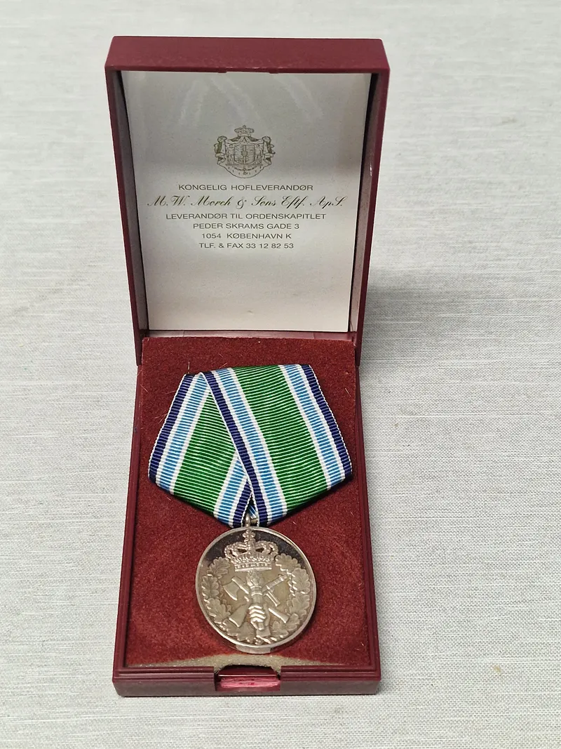 HJV medalje af sterlingsølv m. æske