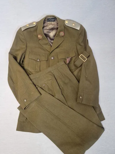 Original M/47 uniform m. buks