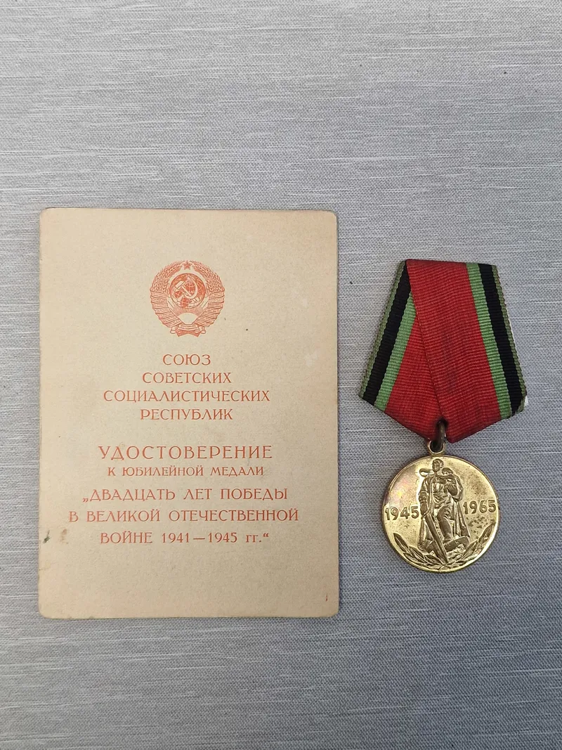 Original russisk medalje med tildelingspapirer