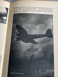 Originalt eksemplar af “Die Wehrmacht” fra 1941