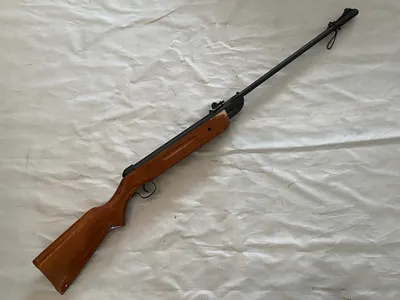 Velskydende luftgevær model CZ2 kal 4,5 mm