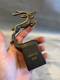 Originalt eksemplar af Børsens Gazellepris fra 2005