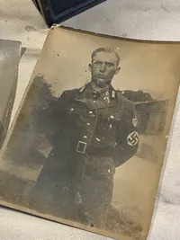 Originalt kamera fra perioden omkring ww2, 2 ww2 fotos af samme mand medfølger