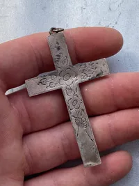 Originalt 1800 tals sølv vedhæng i form af kors (stort)