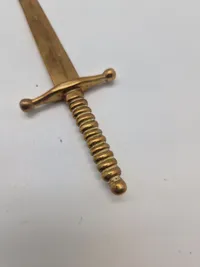 Veludført papirkniv