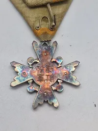 Original Japan. Order of the Sacred Treasure 6th Class. With original box
