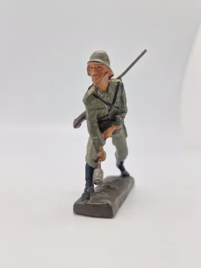 Original tysk linoliumsfigur