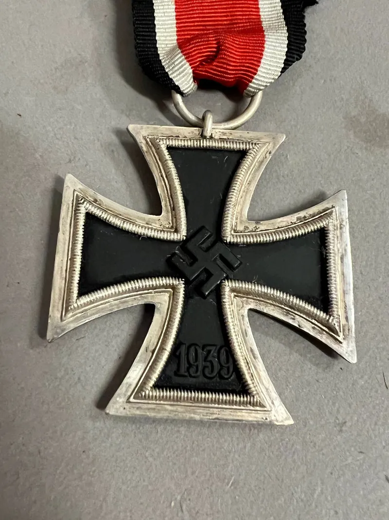 Originalt Tysk WW2 jernkors 2 klasse, Arbeitsgemeinschaft der Hanauer Plakettenhersteller