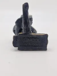 Original tysk linoliumsfigur