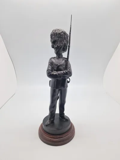 Sjælden garderfigur lavet af C.Wegener