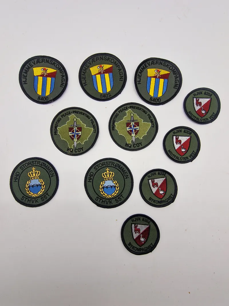 Samling danske militære patches