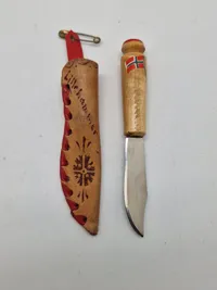Samling ældre knive