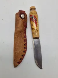 Samling ældre knive