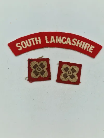 Original patch og rangmærker for South Lancachire