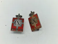 Originale Kong Chr X kongemærker designet af danske Georg Jensen