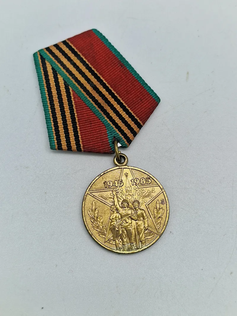 Original 40 Years of The Victory in WW2 USSR Soviet Russian Military Medal