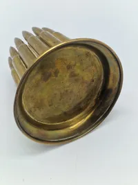 Erindring fra soldatertiden i form af krans lavet af patroner - navngivet, 1939