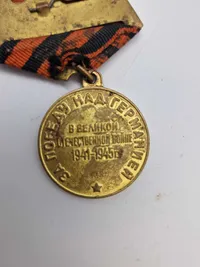 Original russisk medalje med tildelingsbevis - for deltagelse i den store fædrelandskrig