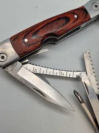 Stort multitool