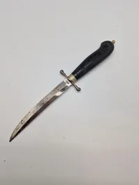 Veludført dolk, Sverige med viking motiv