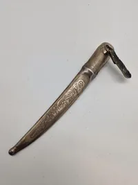 Veludført dolk, Sverige med viking motiv