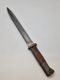 Original tysk GW/98 bajonet med savtakker