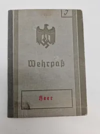 Originalt wehrpas og urkunde for sårettegn - ww2