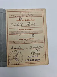 Originalt tysk wehrpas m. papir