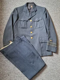 Original uniform fra det danske flyvevåben med buks