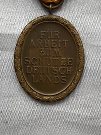 Original Westwall medalje - båndet gives der ingen garanti på