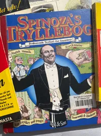 Samling tryllebøger mm.