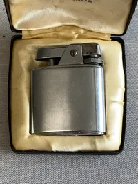 Original Ronson lighter med æske