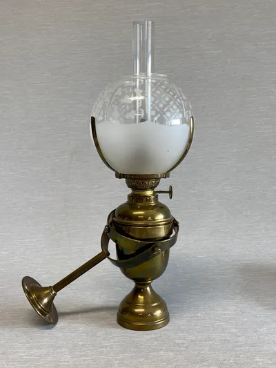 Skibs lampe til olie (Vippelampe)