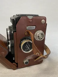 Originalt stort Rolleiflex kamera fra 1940’erne med taske