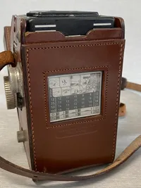Originalt stort Rolleiflex kamera fra 1940’erne med taske