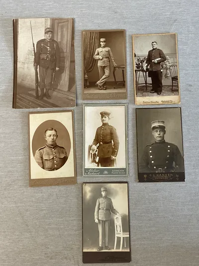 Samling originale danske militære visitkort fotos