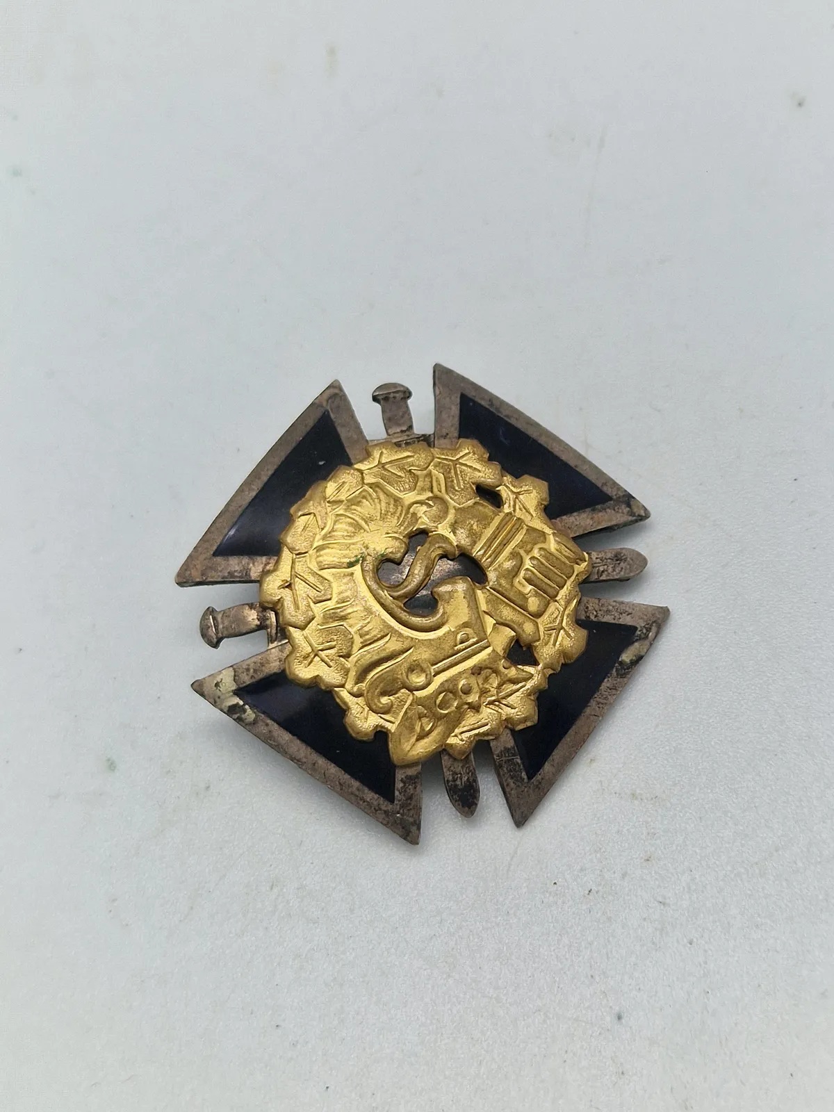 Originalt finsk reserveofficers skole badge