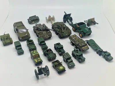 Samling model biler - militære