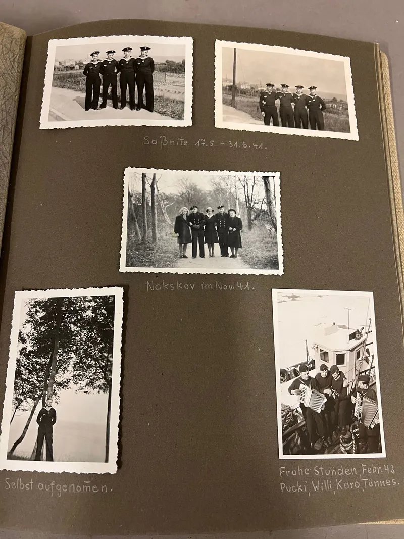 Originalt fotoalbum fra Tysk marinesoldat i Danmark WW2: Nakskov, København, Dragør, Århus mm.