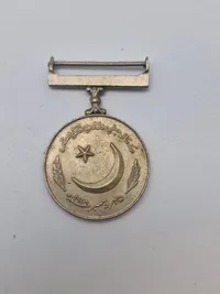 Lot originale medaljer og ordensbånd